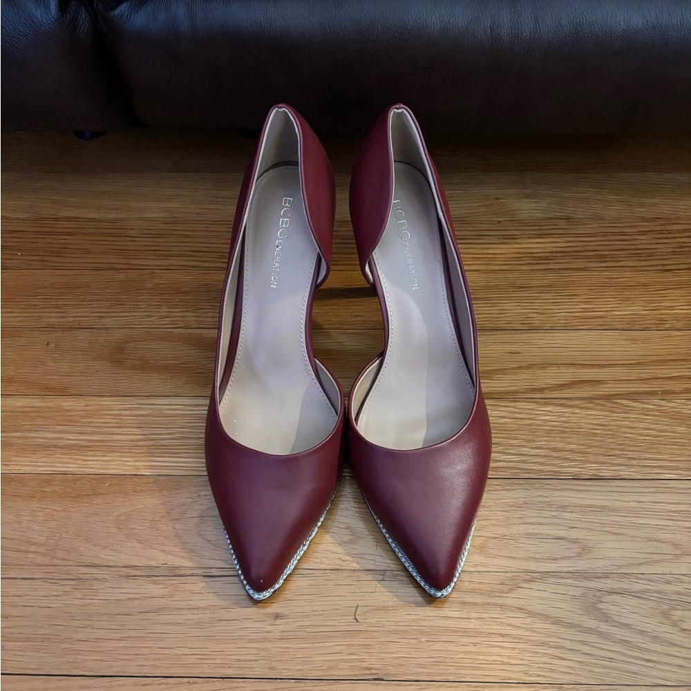 BCBGenerations Heels Size 8 - Picture 2 of 3